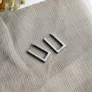 Brinco de argola quadrado minimalista